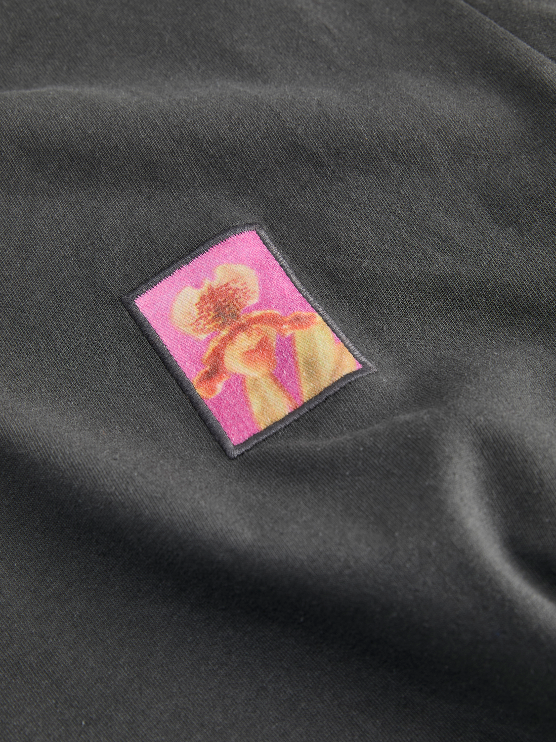 model_shot-detail