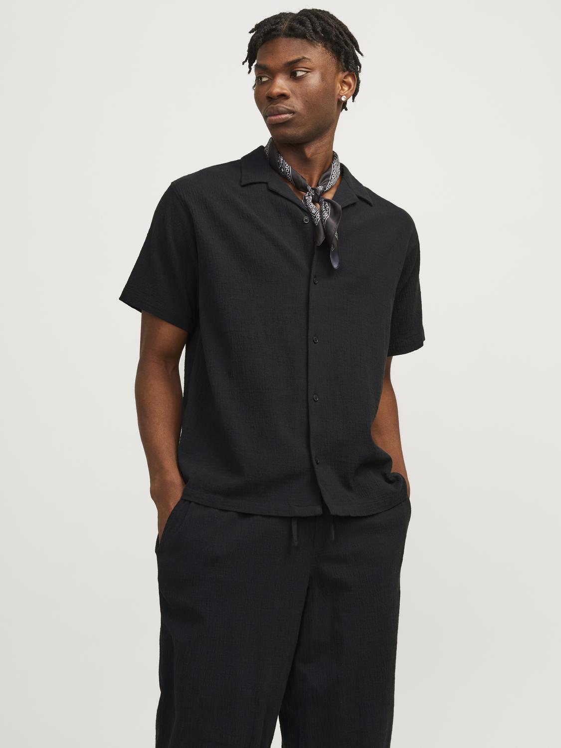 model_shot-front