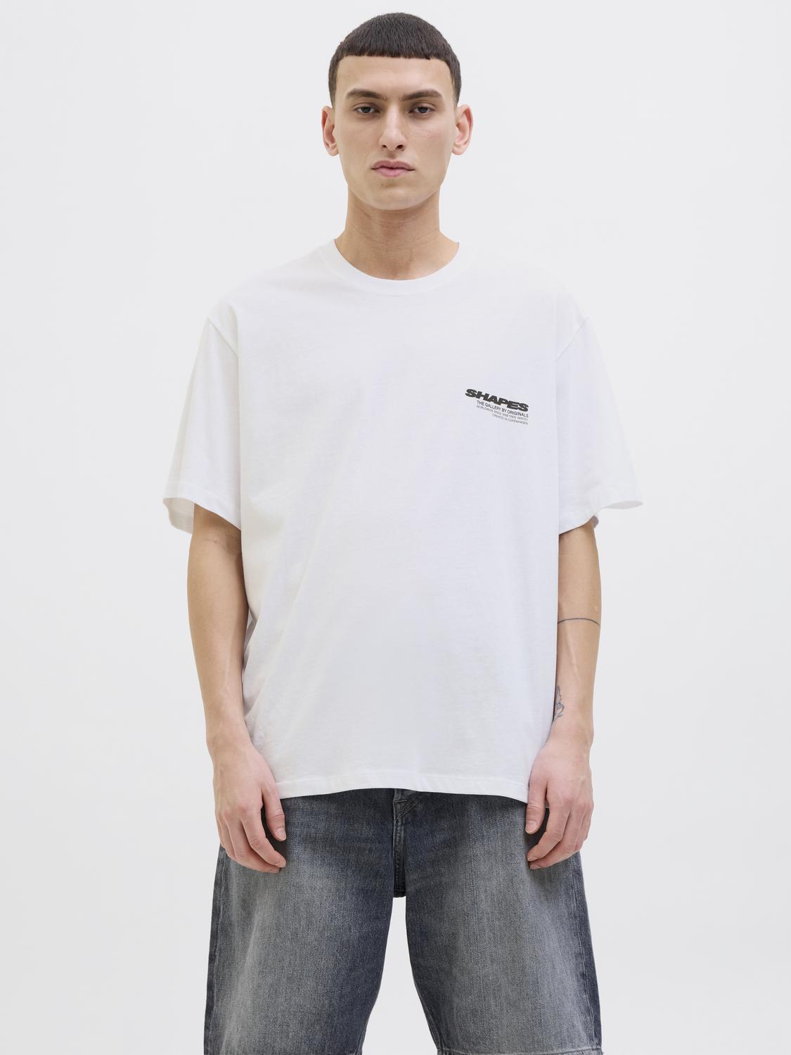 model_shot-front