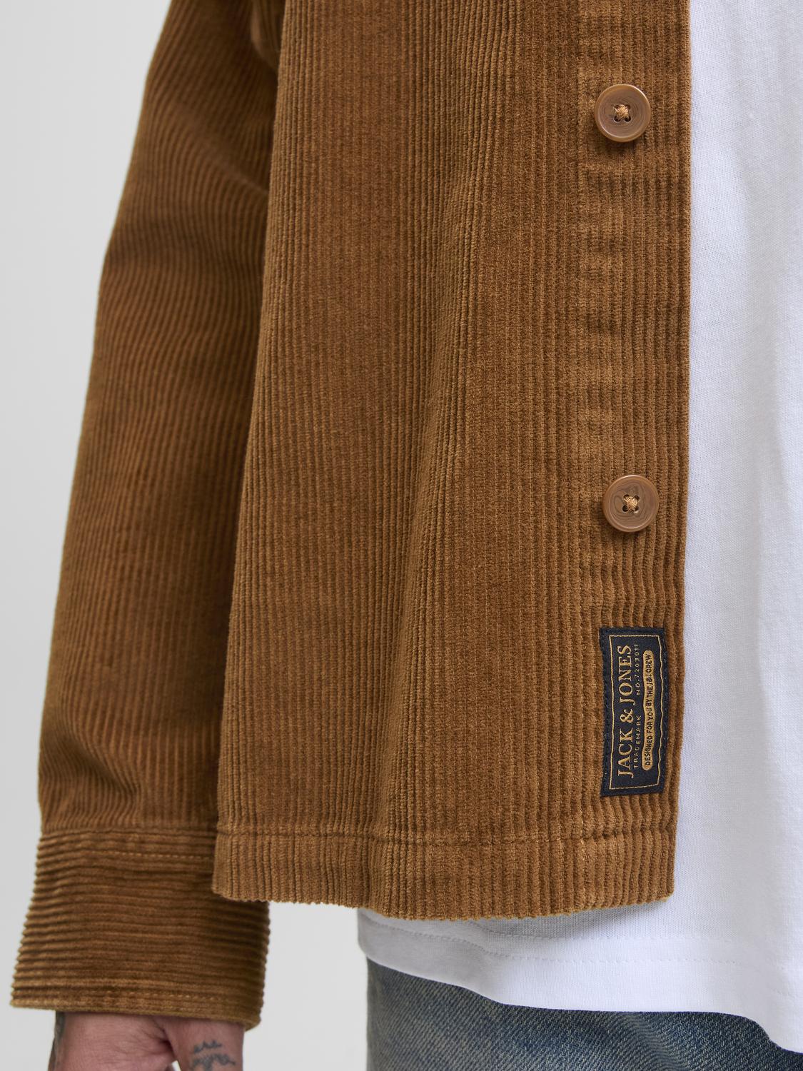model_shot-detail