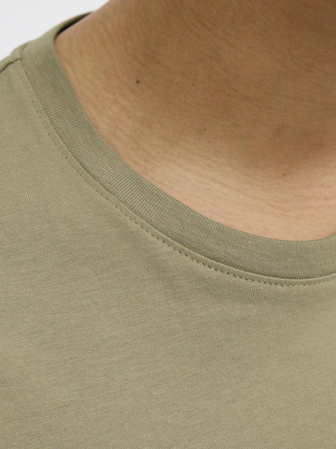 model_shot-detail