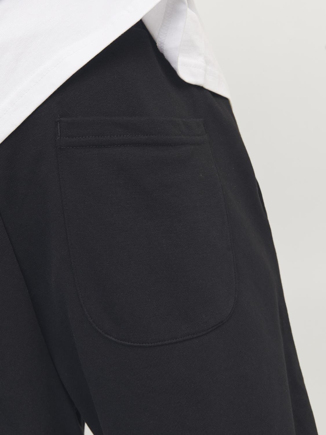 model_shot-detail