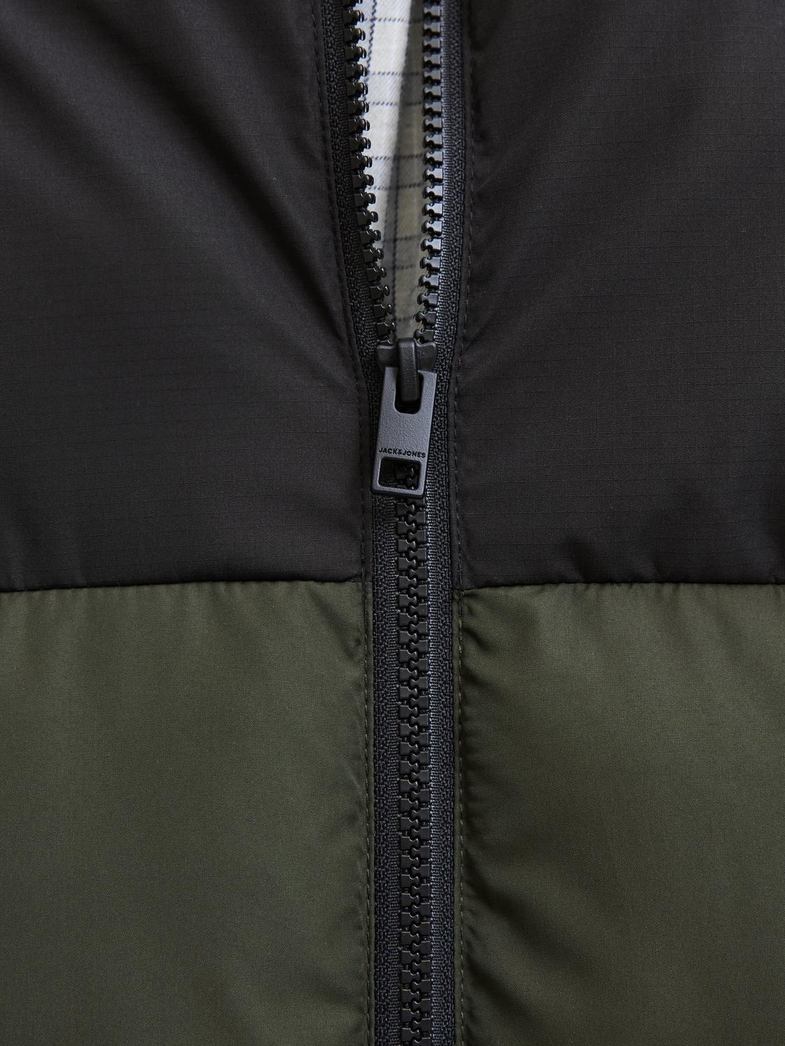 model_shot-detail