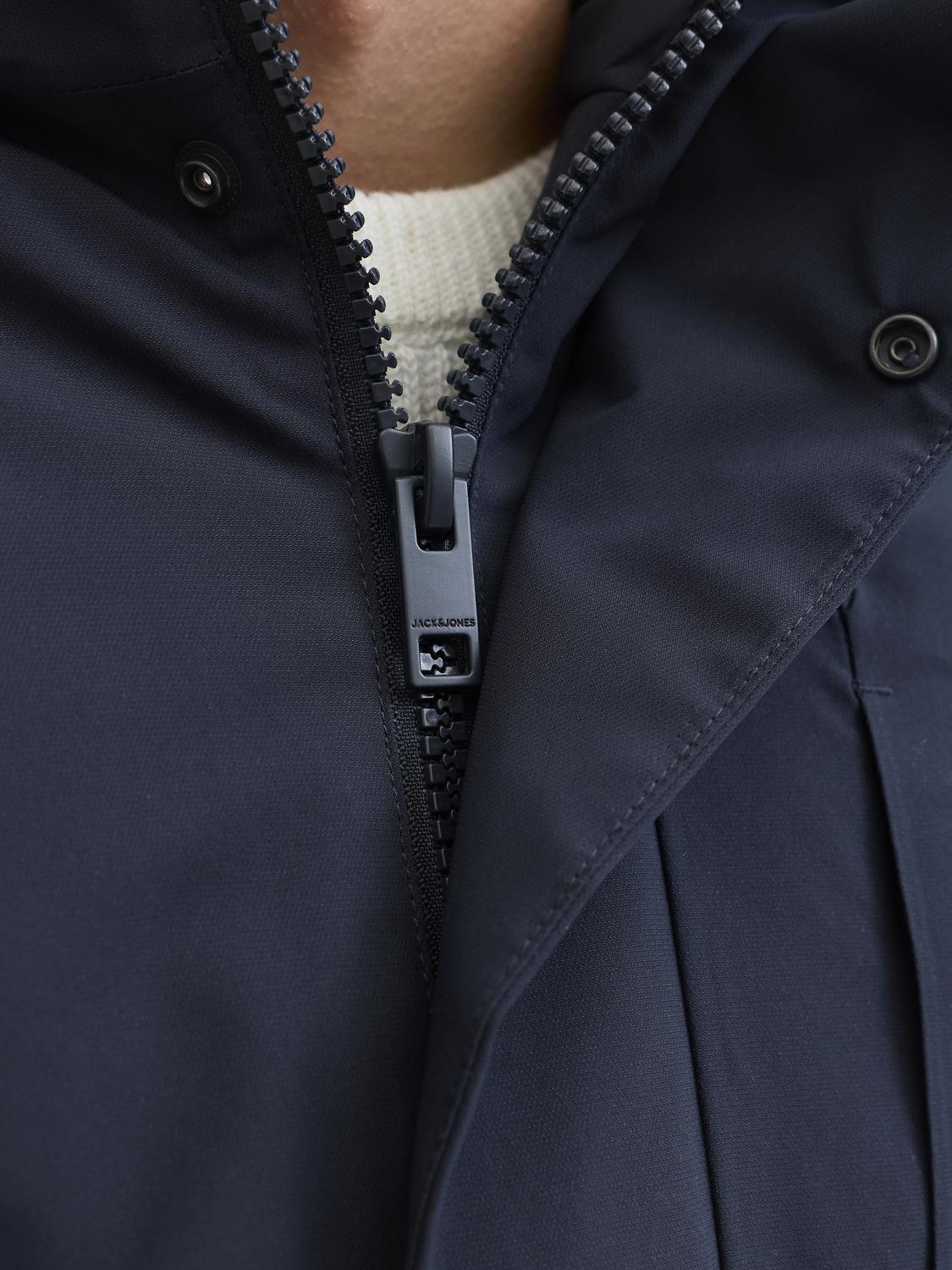 model_shot-detail
