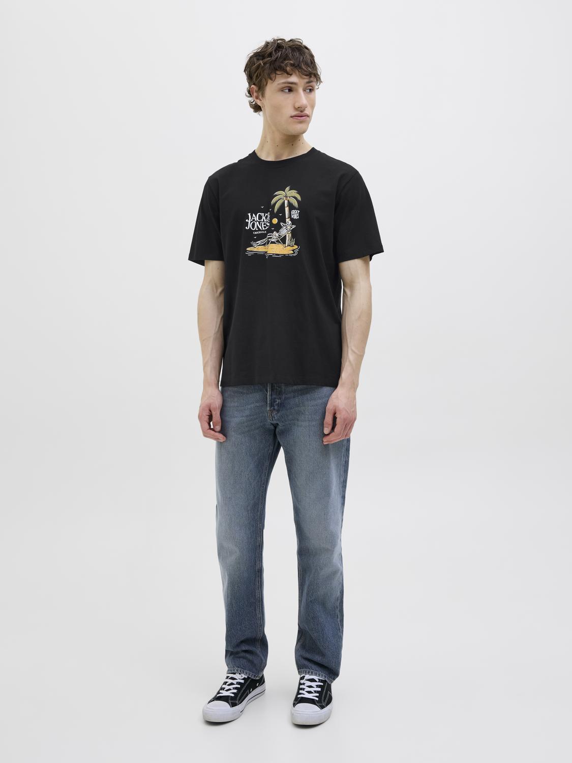 model_shot-front_full