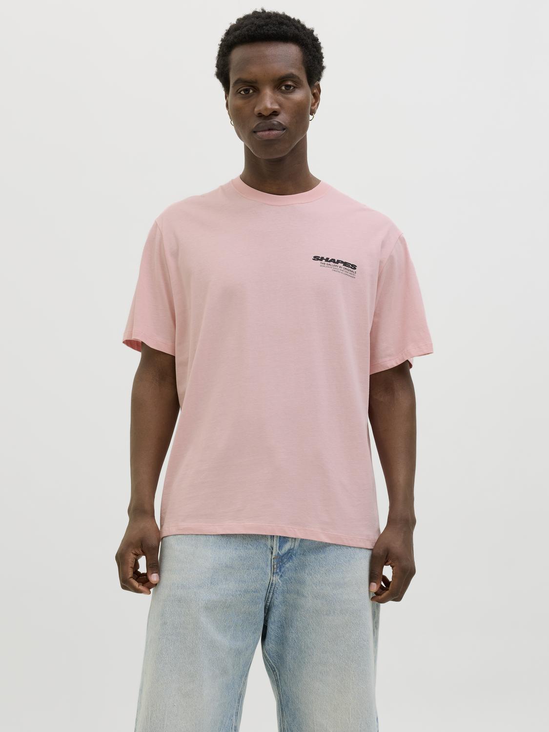 model_shot-front