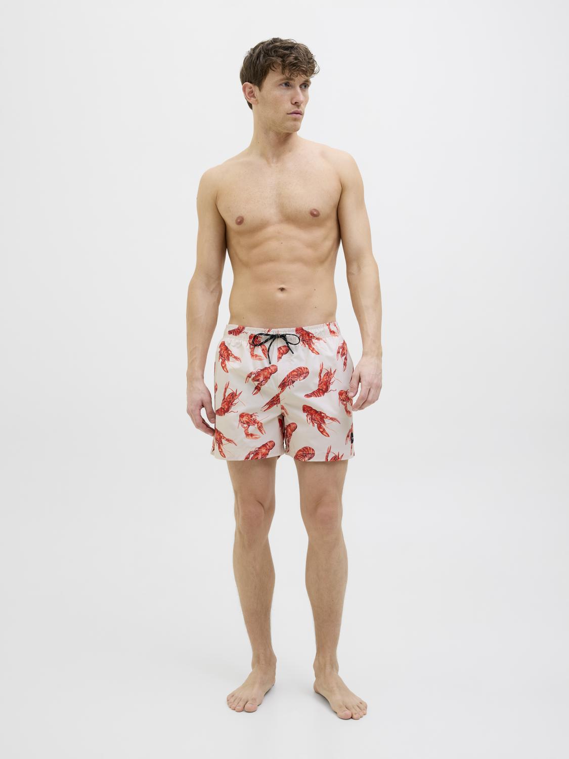 model_shot-front_full