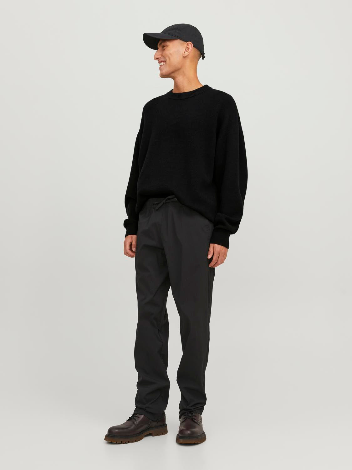 JORRAY Pullover - Black