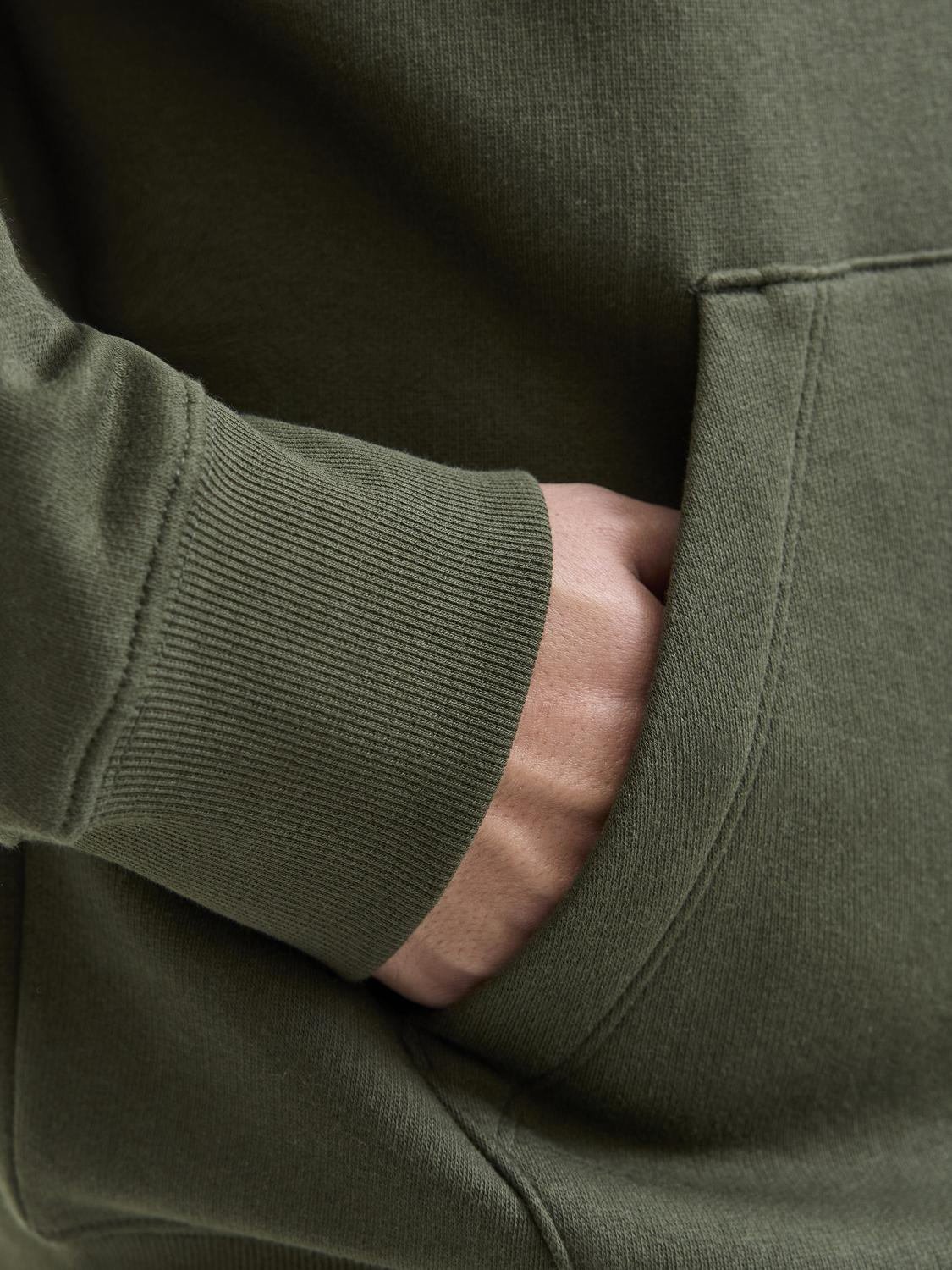 model_shot-detail