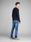 model_shot-back