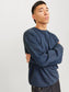 model_shot-creative