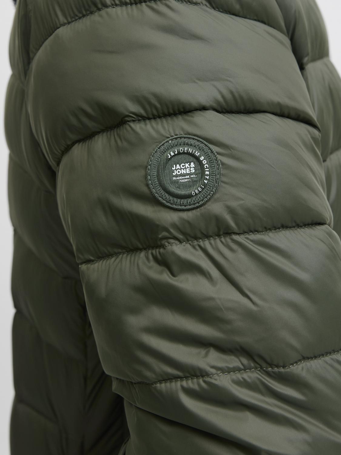 model_shot-detail