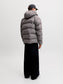 model_shot-back