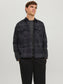 model_shot-front