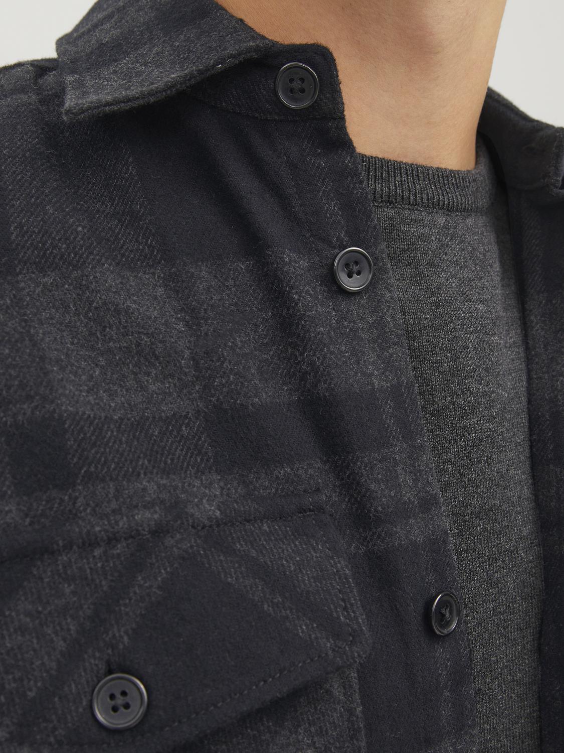 model_shot-detail