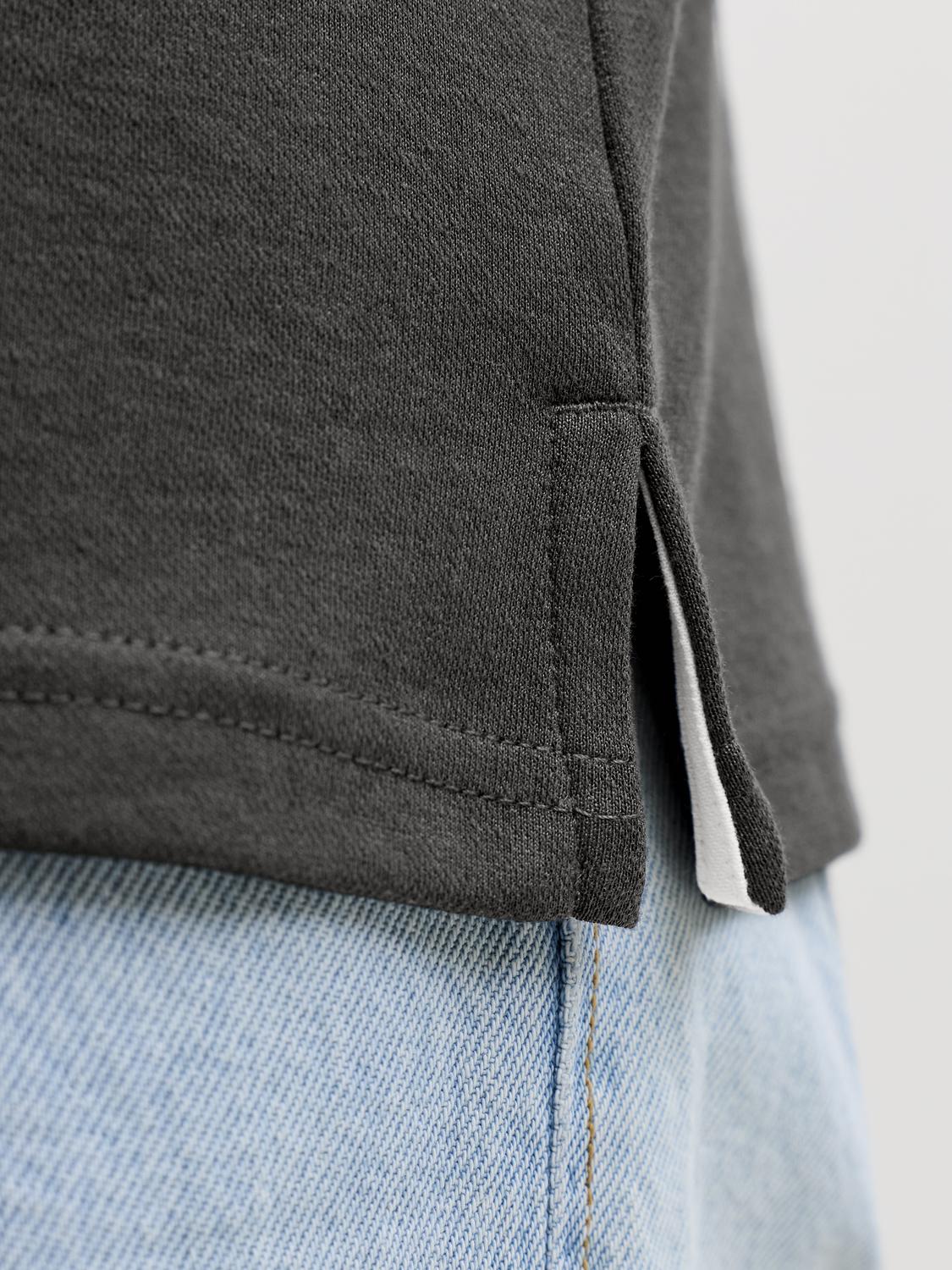 model_shot-detail