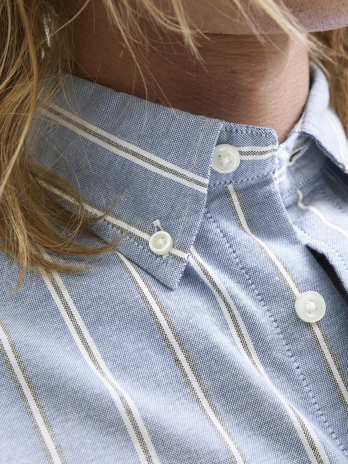 model_shot-detail