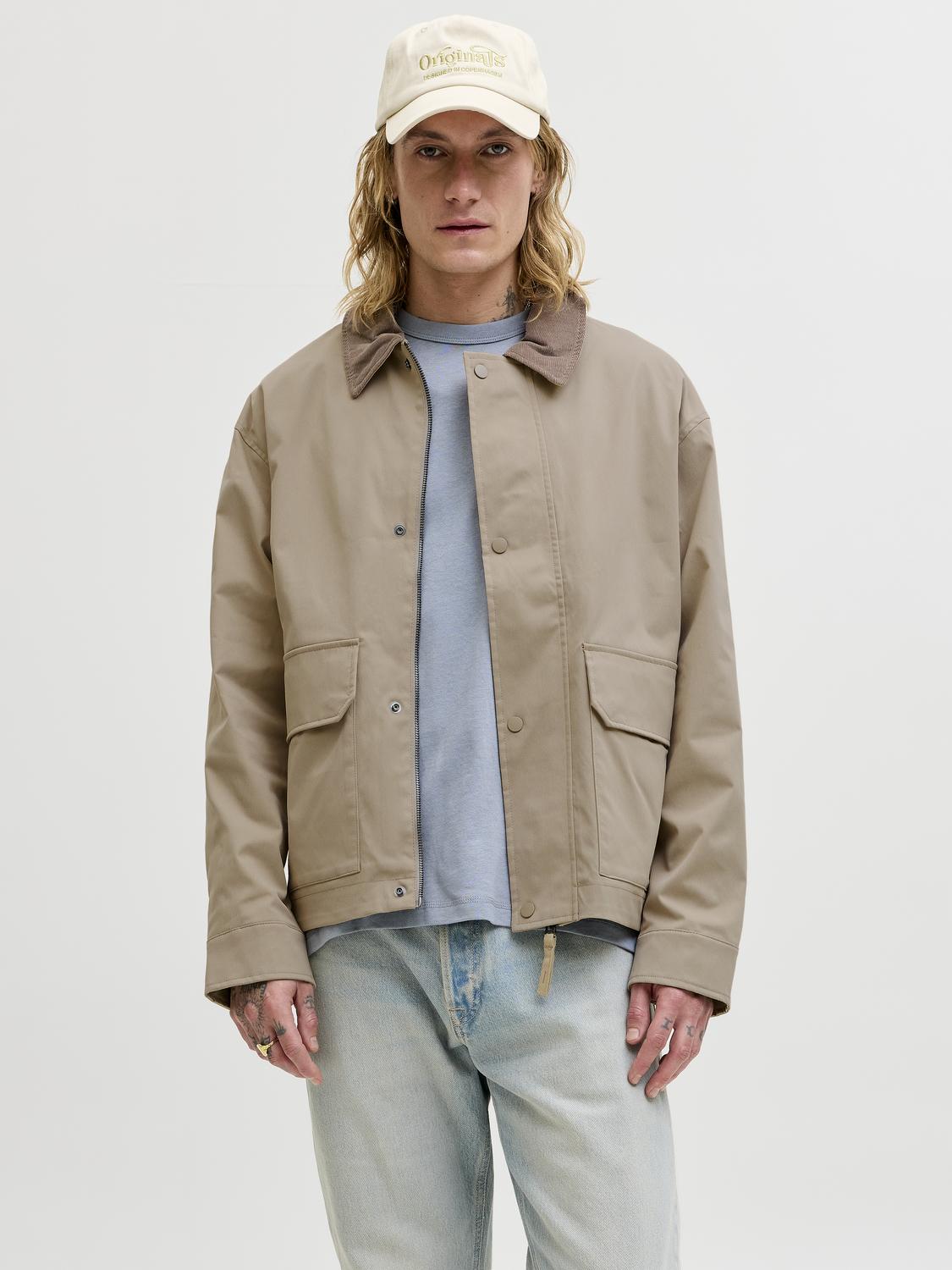 model_shot-front