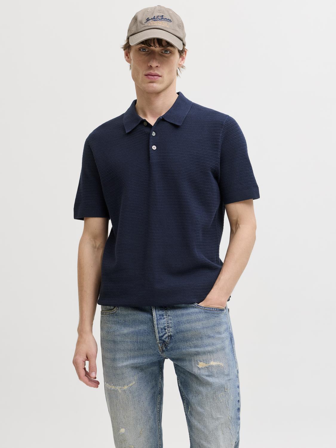 model_shot-front
