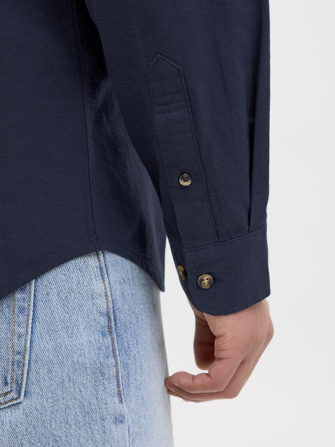 model_shot-detail
