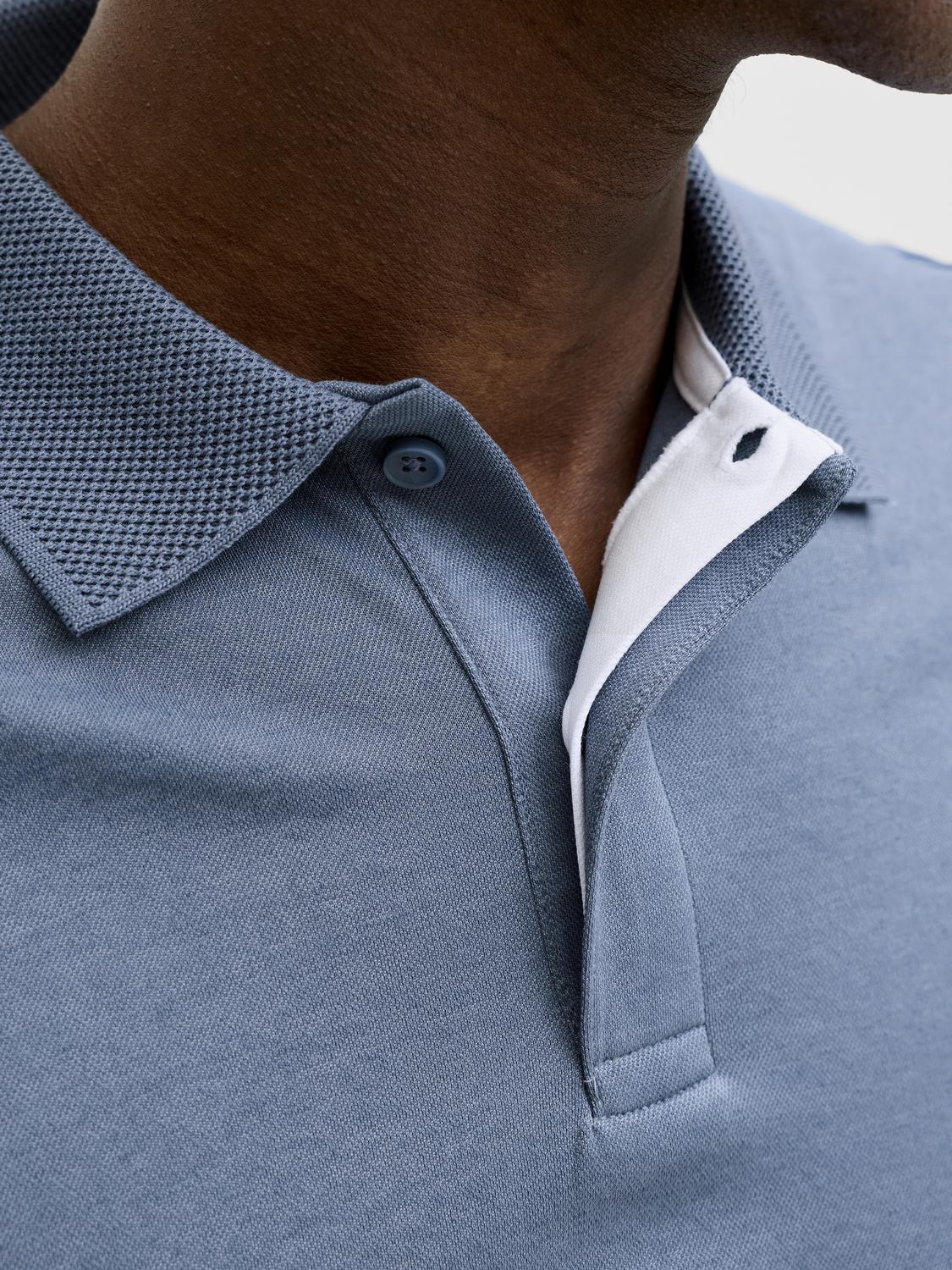 model_shot-detail