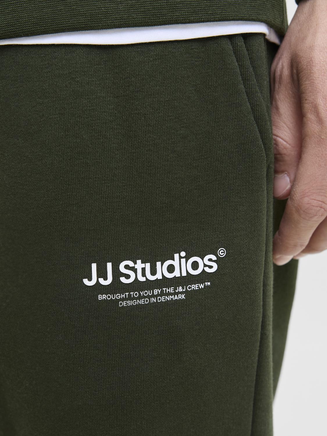 model_shot-detail