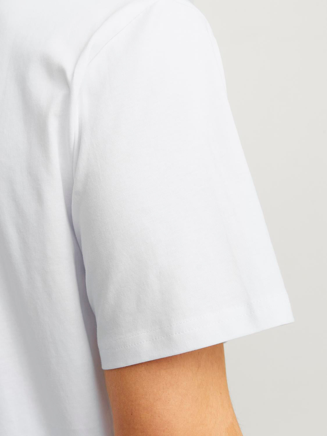 model_shot-detail