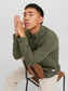 model_shot-creative