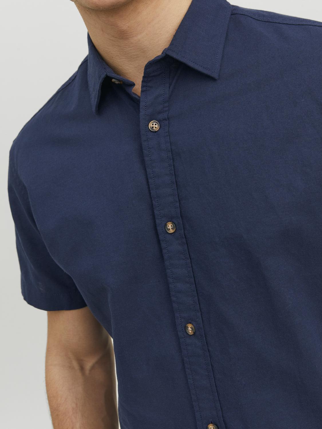 model_shot-detail