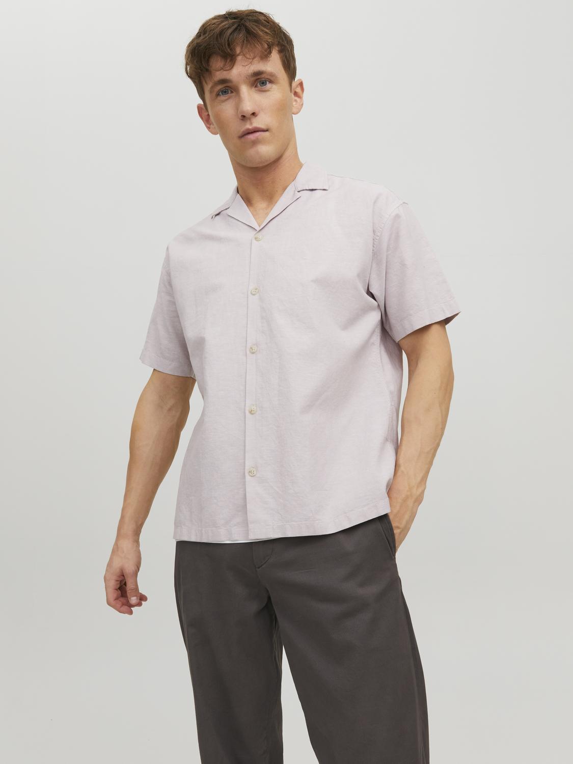model_shot-front