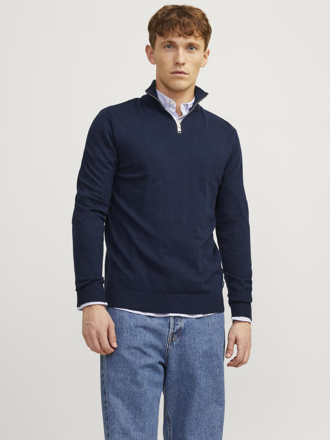 model_shot-front