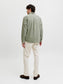 model_shot-back
