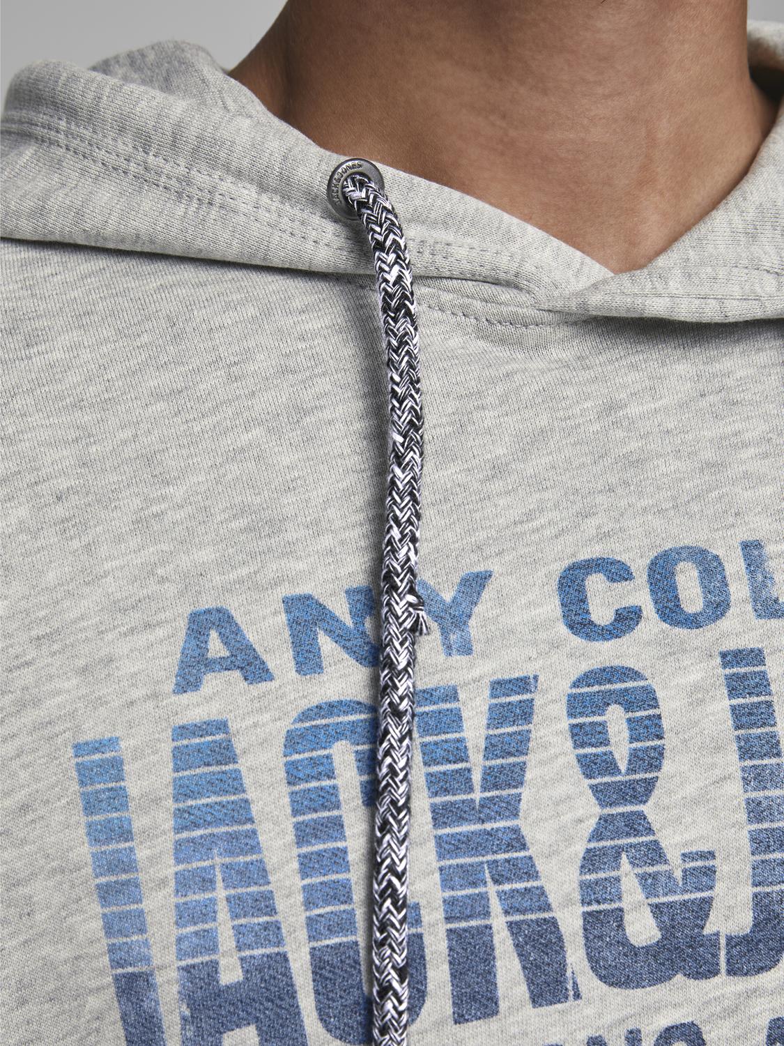 model_shot-detail
