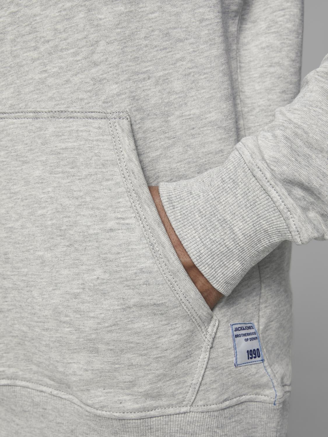 model_shot-detail