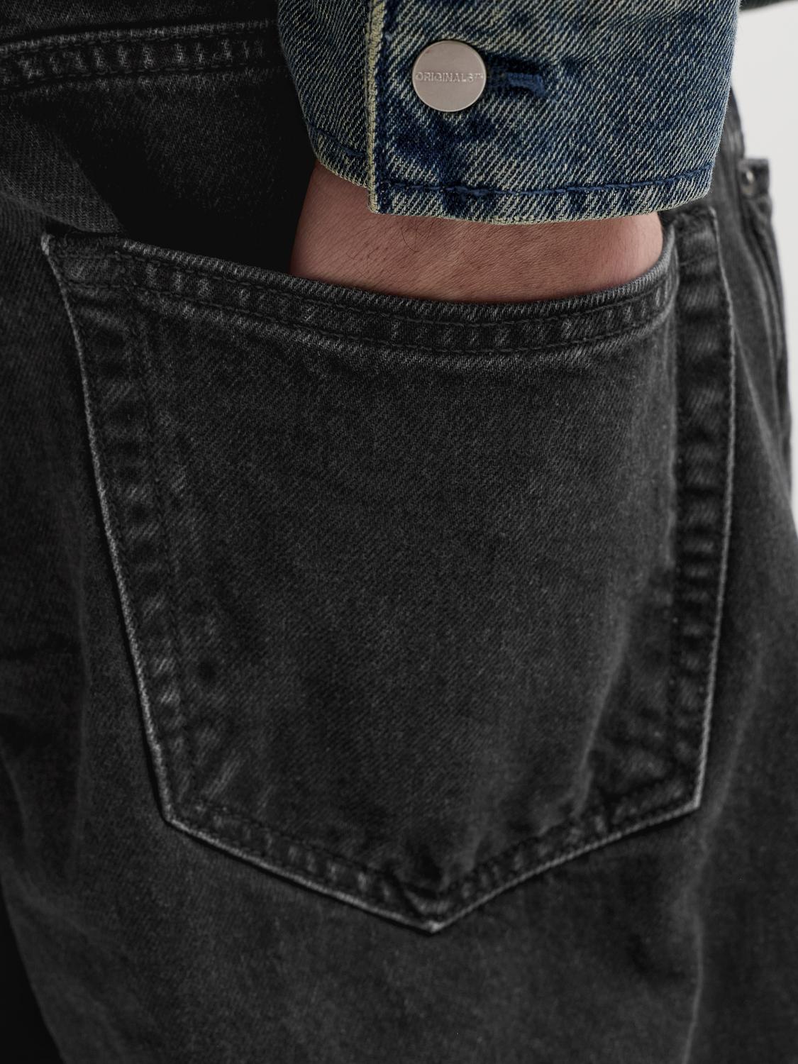 model_shot-detail