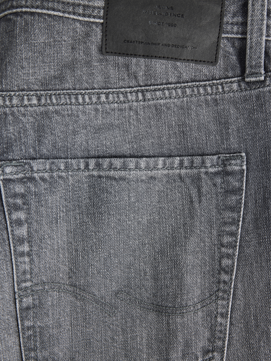 model_shot-detail