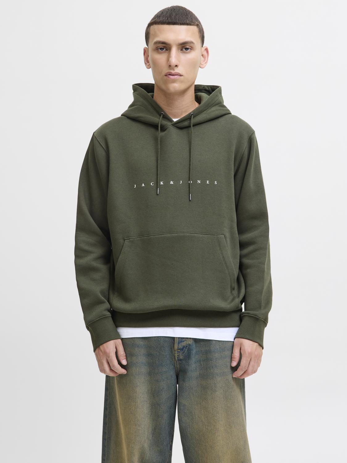 model_shot-front
