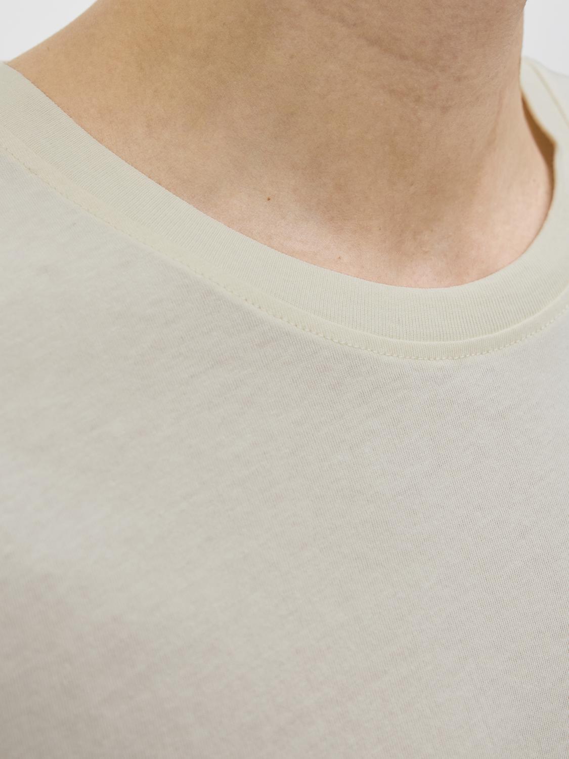 model_shot-detail