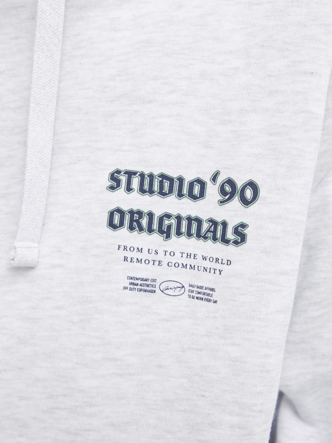 model_shot-detail