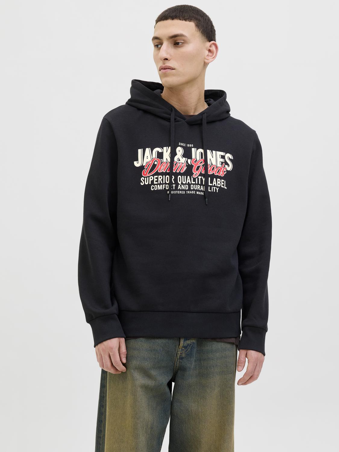 model_shot-front