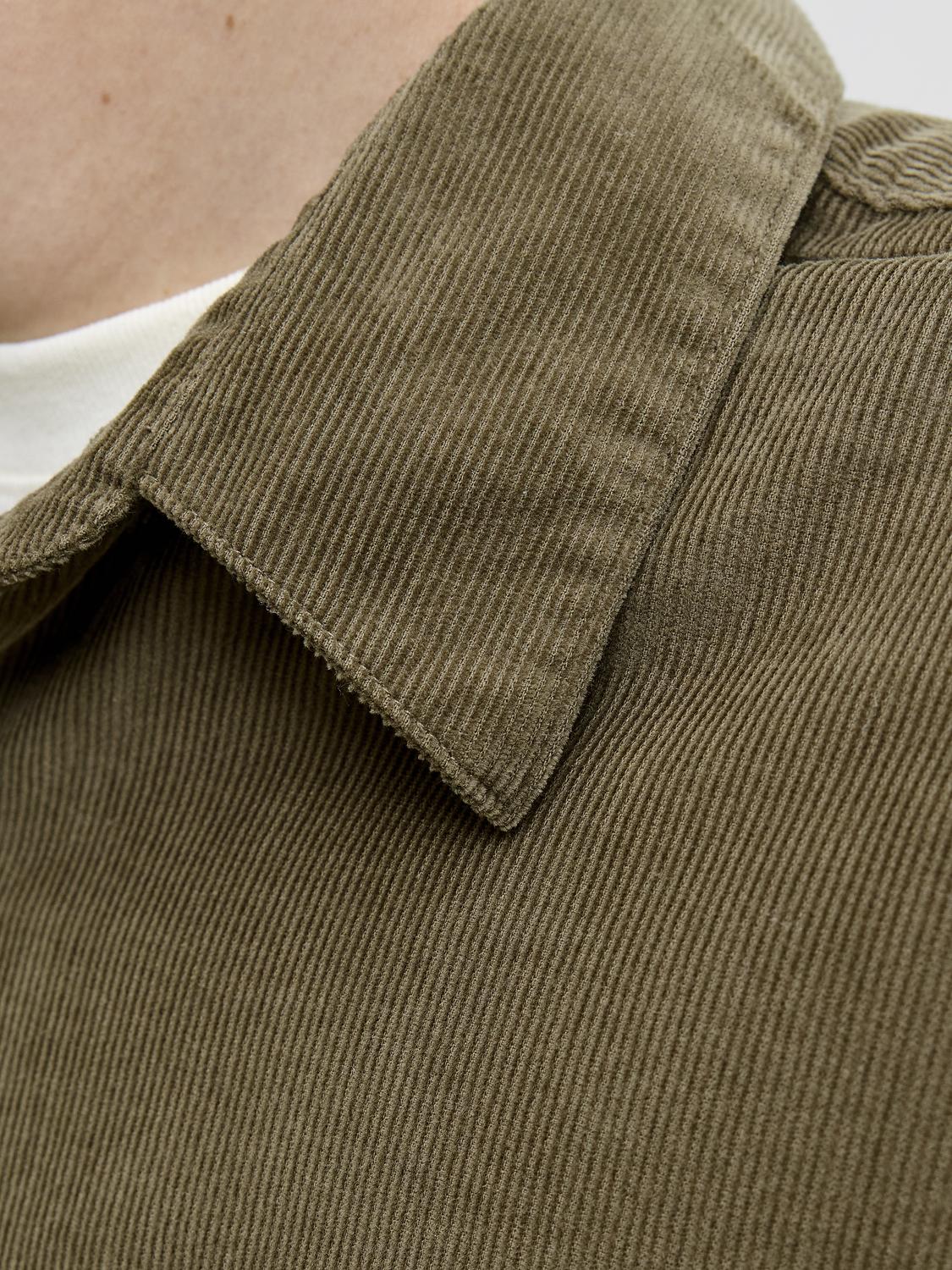 model_shot-detail