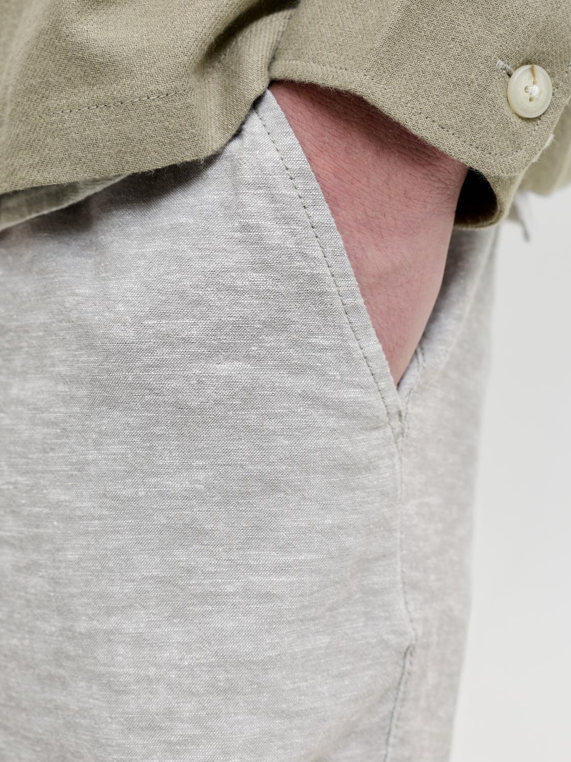 model_shot-detail