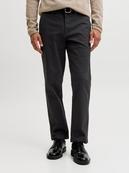 model_shot-front