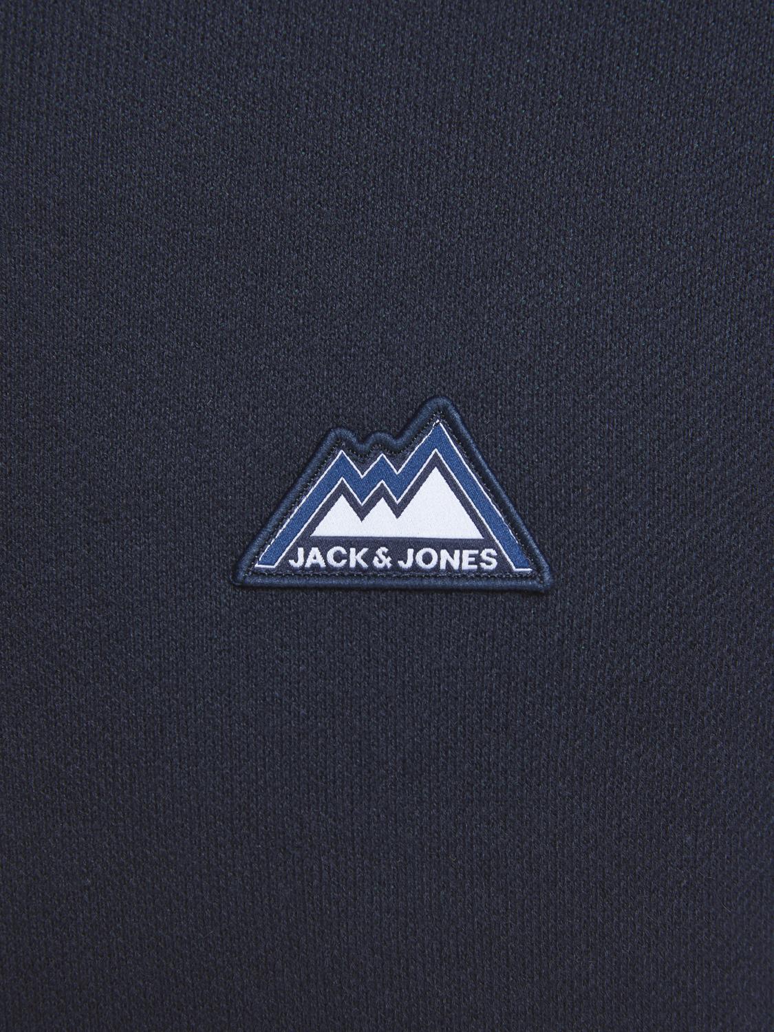 model_shot-detail