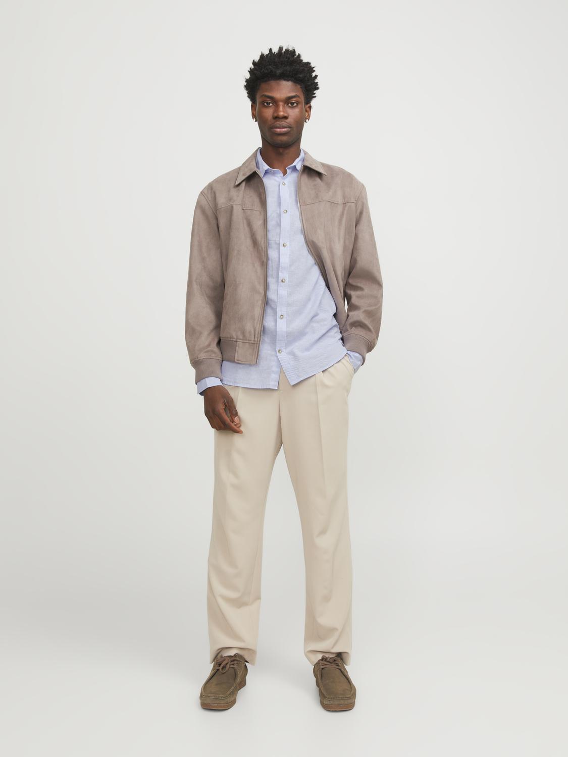 model_shot-front_full