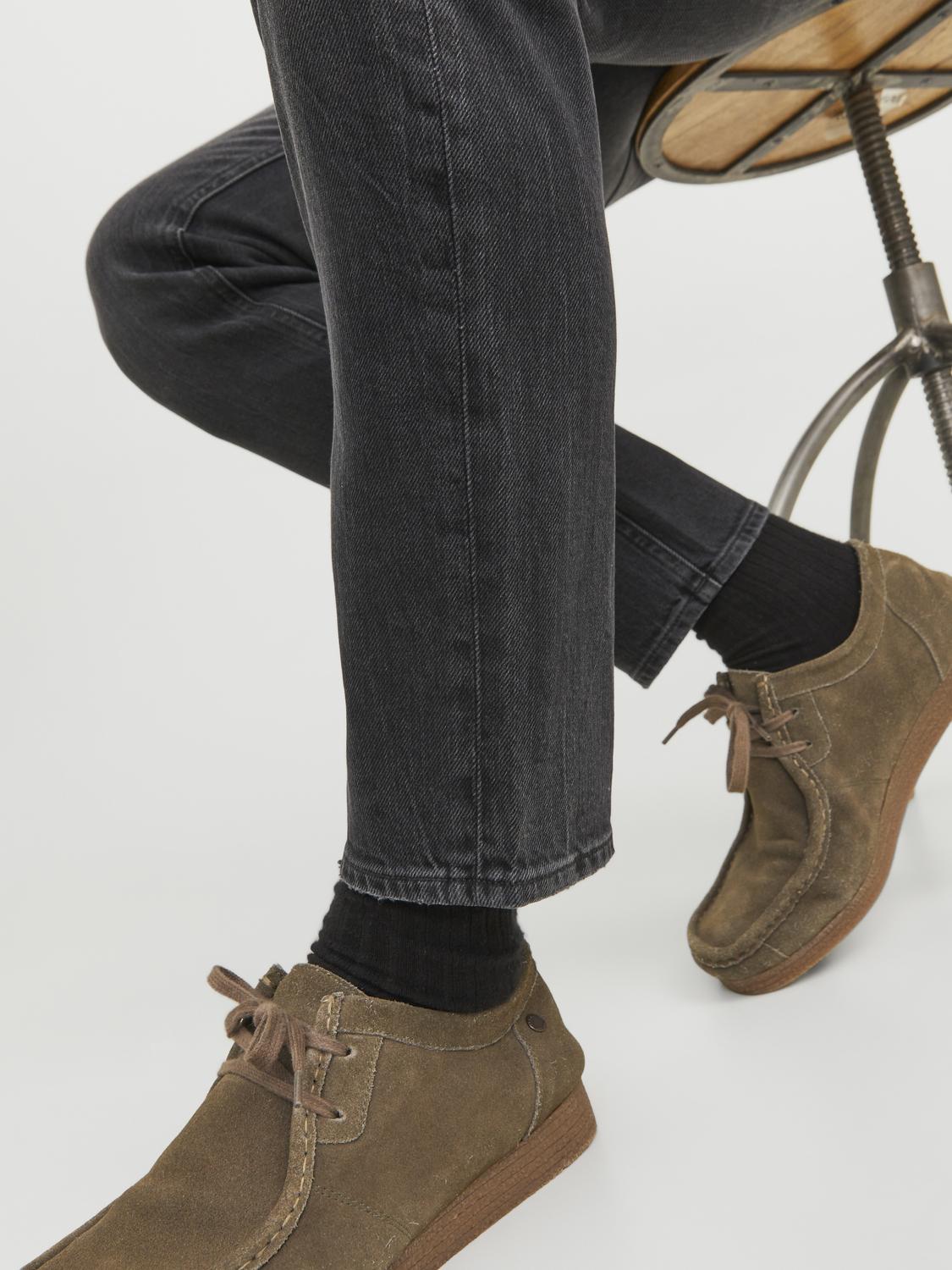 model_shot-detail