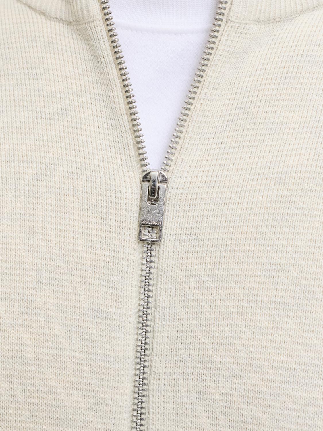 model_shot-detail