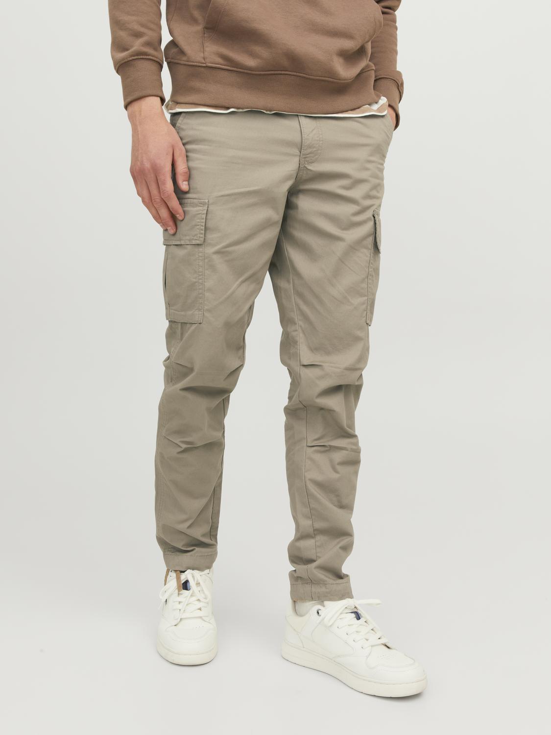 model_shot-front
