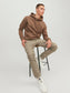 model_shot-creative