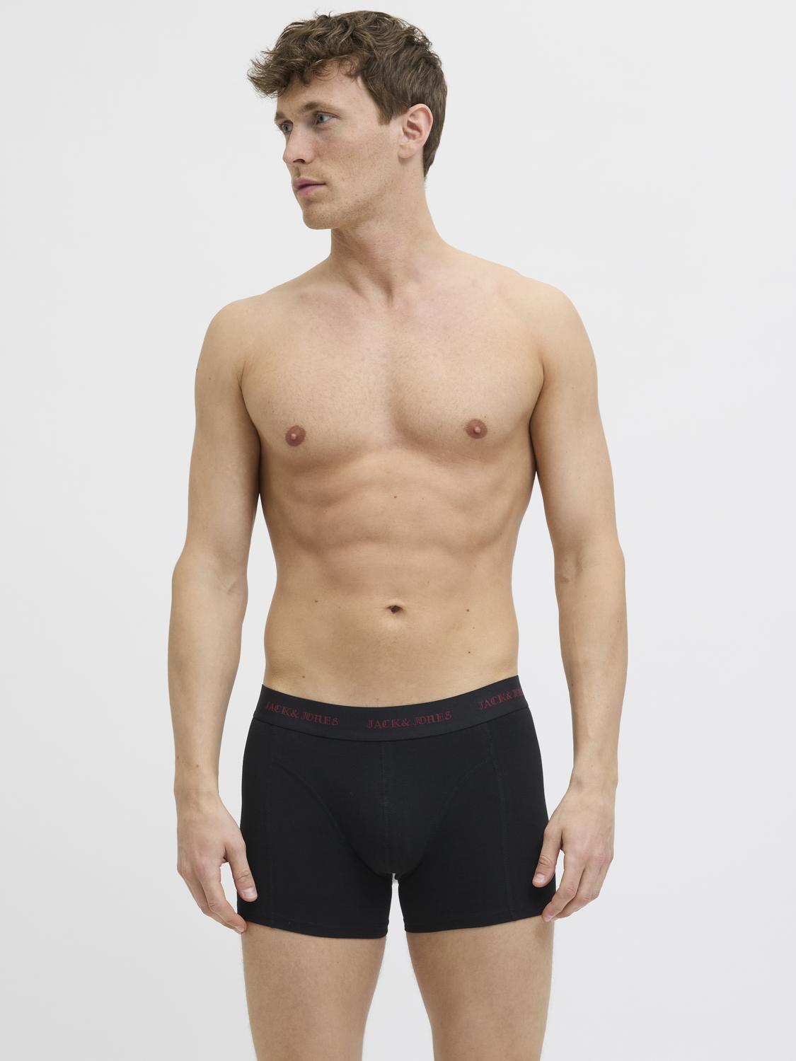model_shot-detail